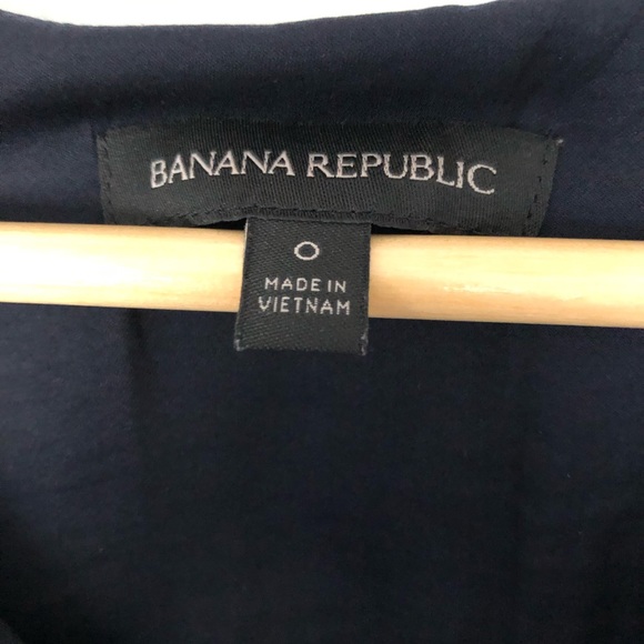 Banana Republic | Midi Dress - Picture 13 of 14